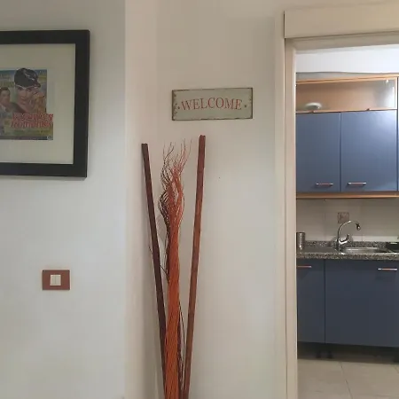 Monteverde - In The Centre